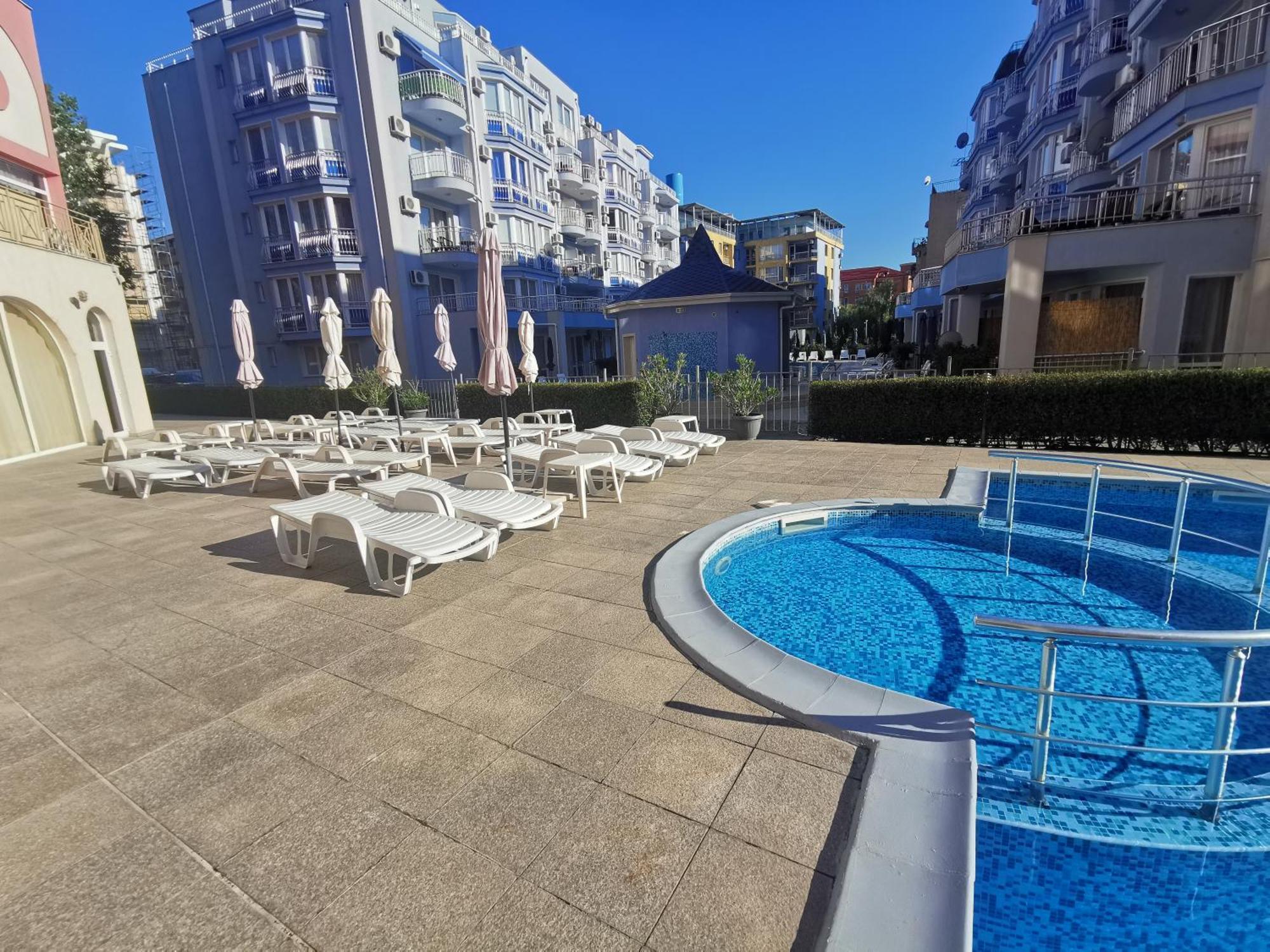 Rose Garden Omax Apartments Солнечный берег Экстерьер фото